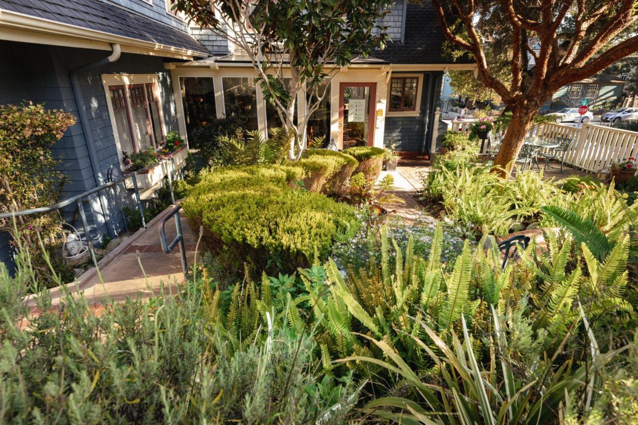 The Old St Angela Inn Pacific Grove Exterior photo
